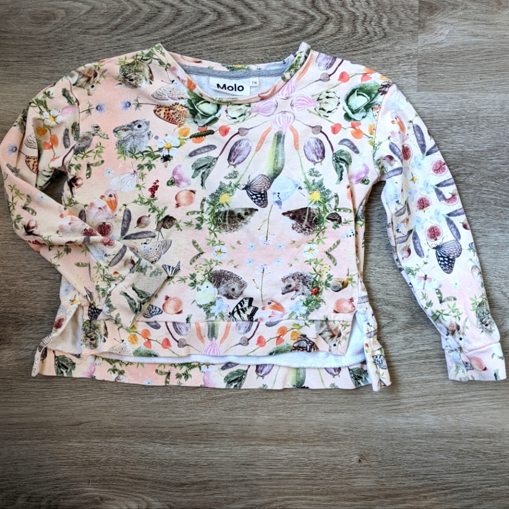 Molo toddler sweater 4t/5t size 116